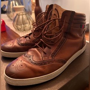 Gucci Sneakers with leather detail